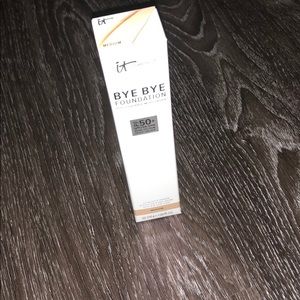 Bye bye foundation - Full coverage moisturizer